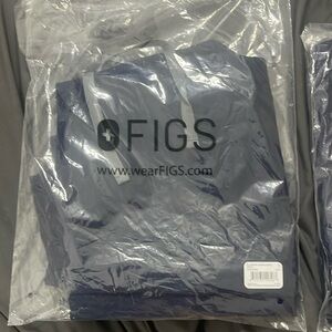 Figs Scrub Set